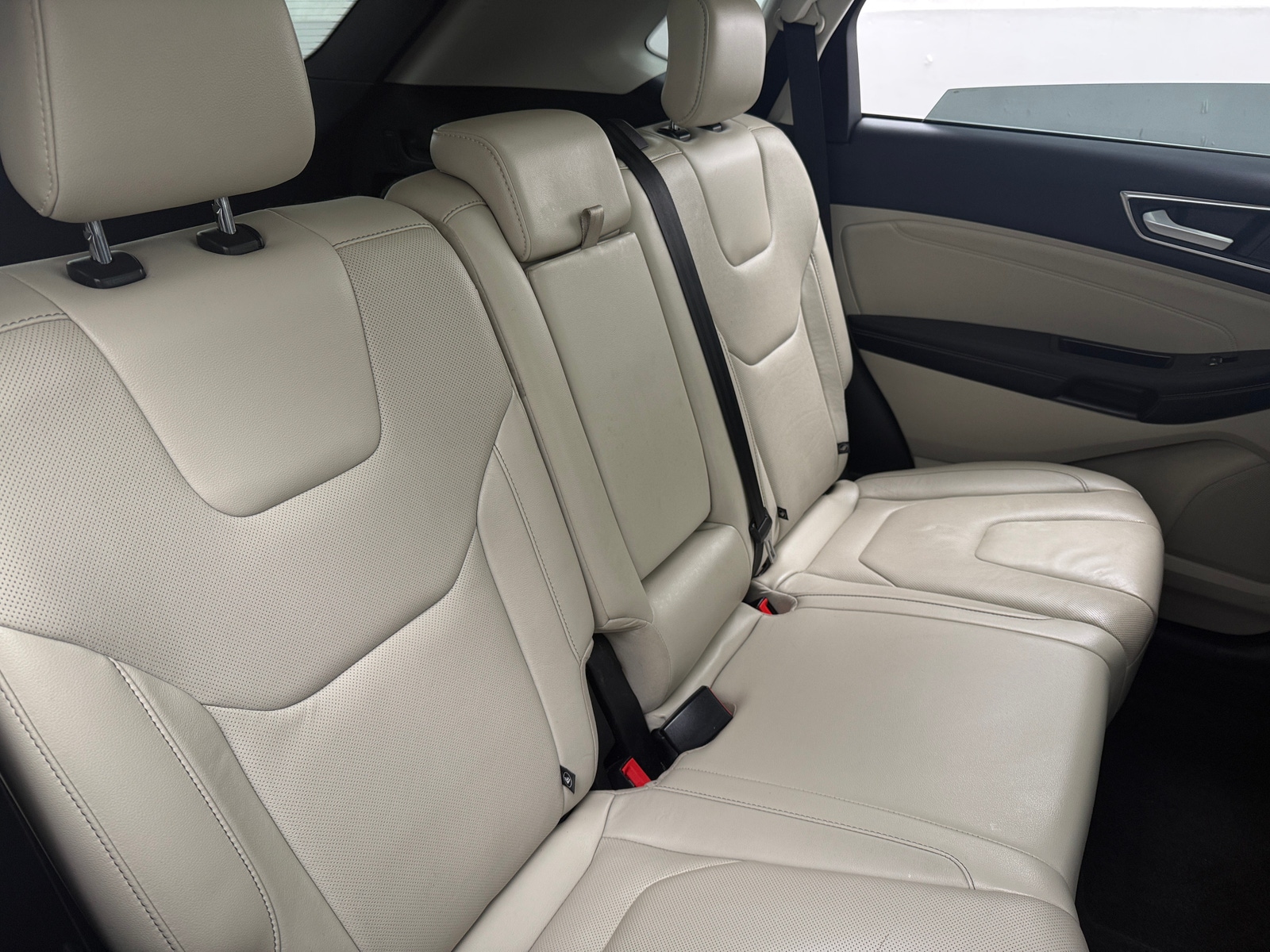 Thumbnail: 2019 Ford Edge - 5