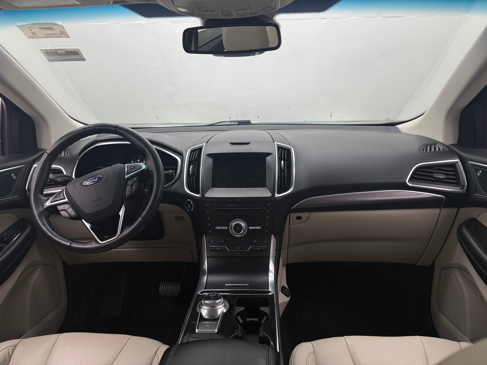 Thumbnail: 2019 Ford Edge - 2