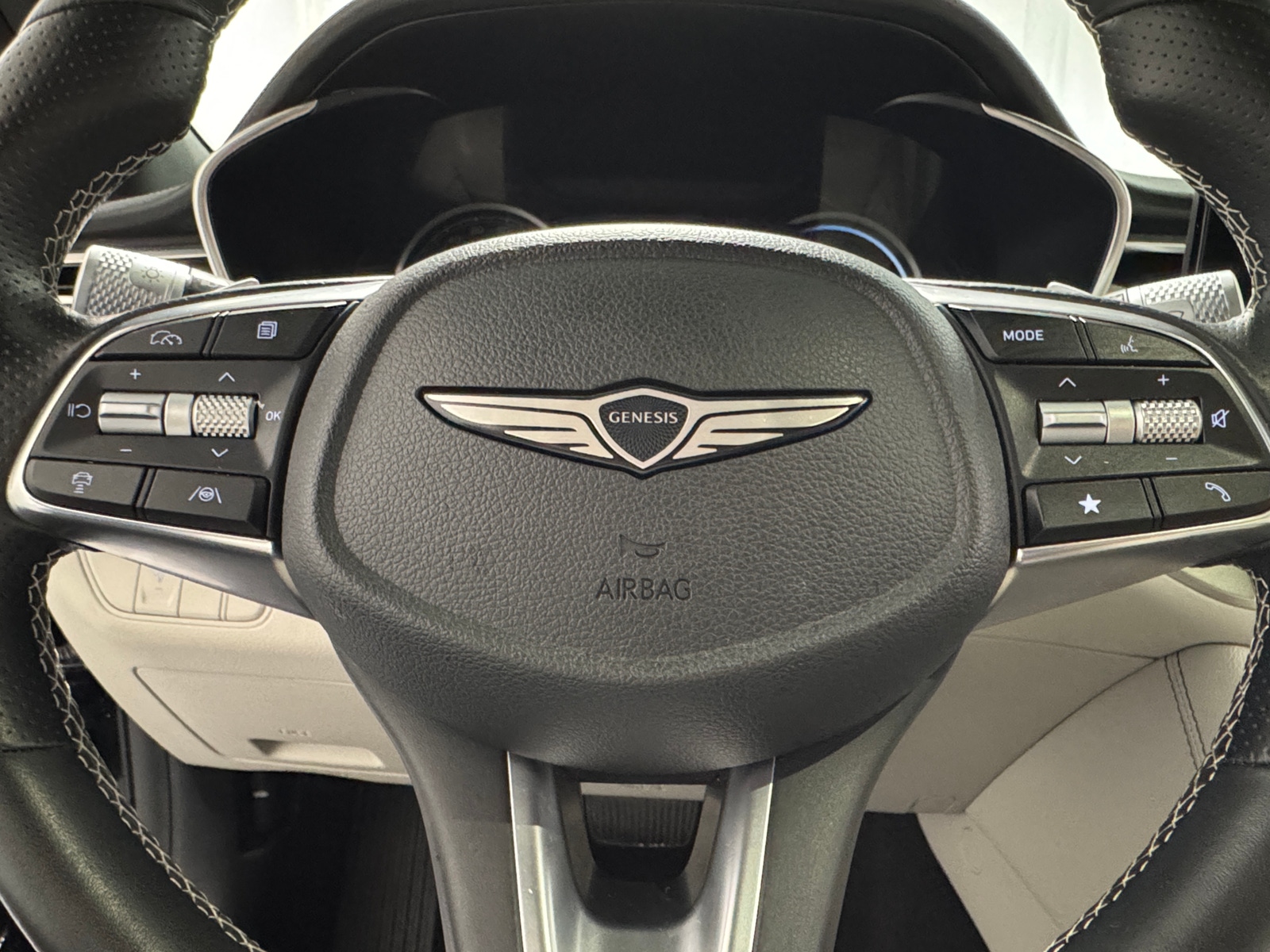 Thumbnail: 2025 Genesis G70 - 5