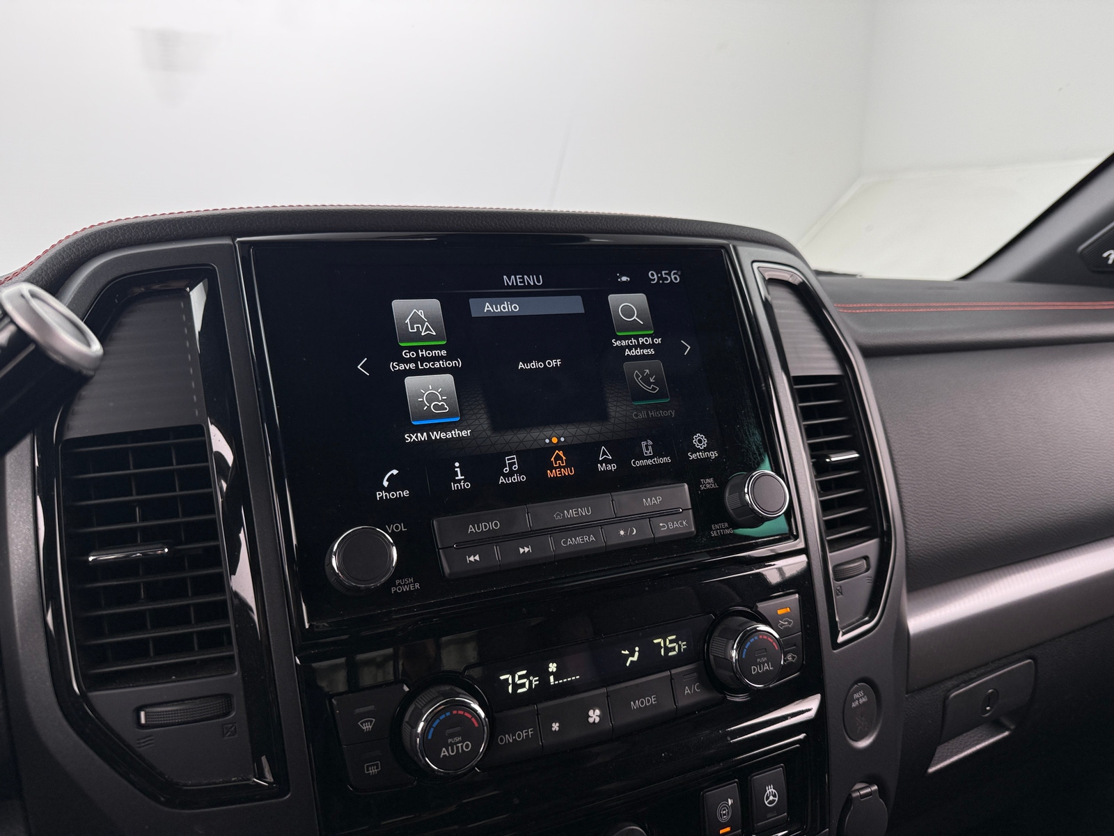 Thumbnail: 2022 Nissan Titan - 3