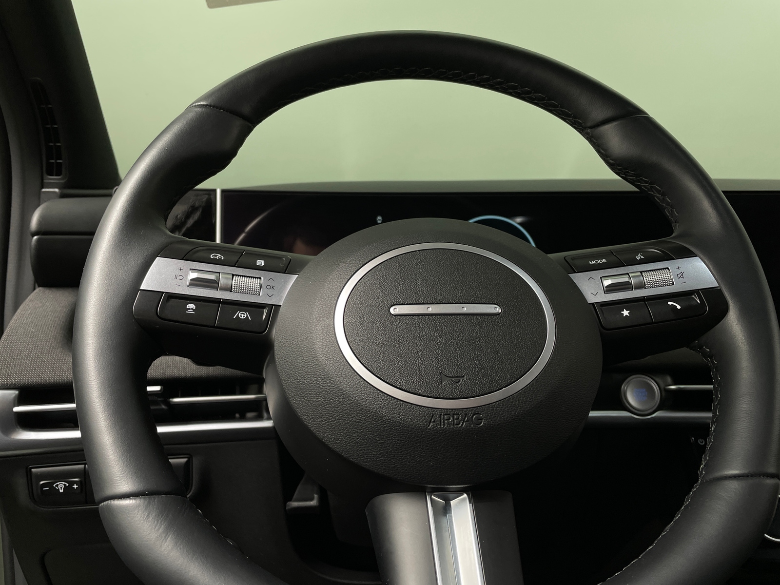 Thumbnail: 2025 Hyundai Santa Cruz - 4