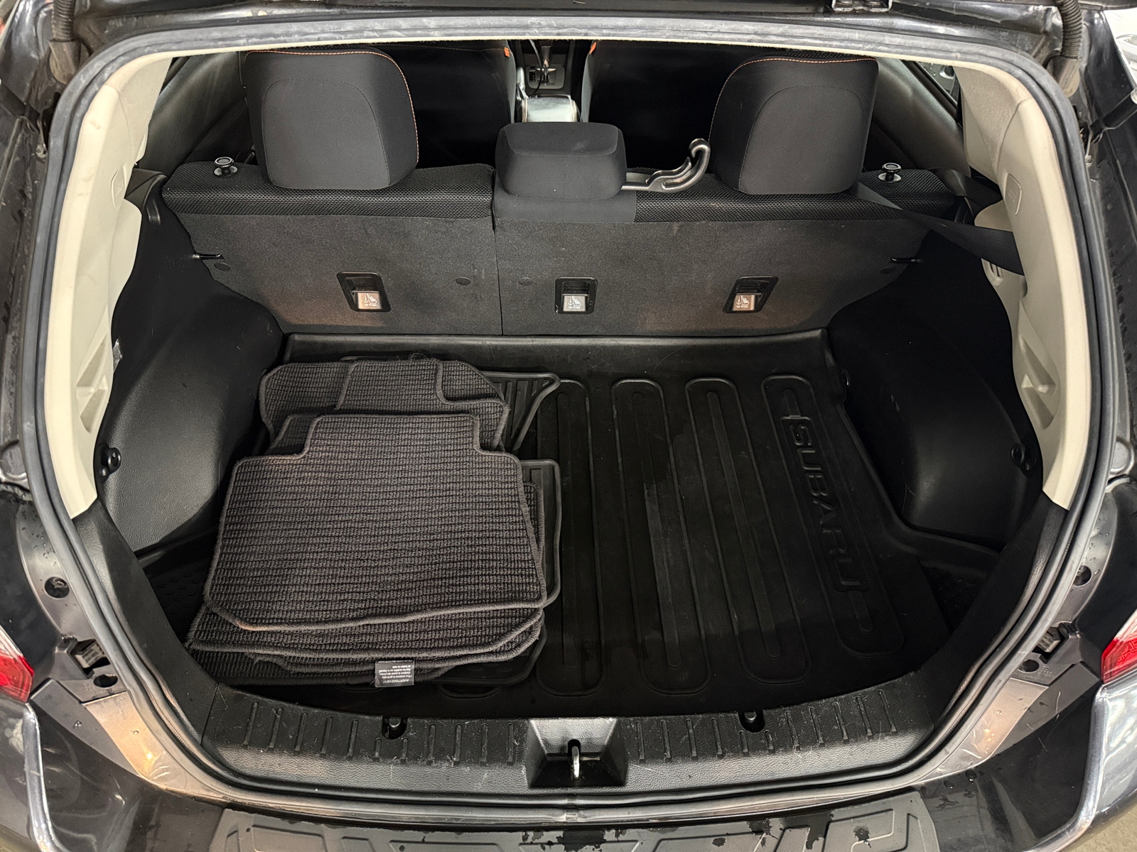 Thumbnail: 2017 Subaru Crosstrek - 7