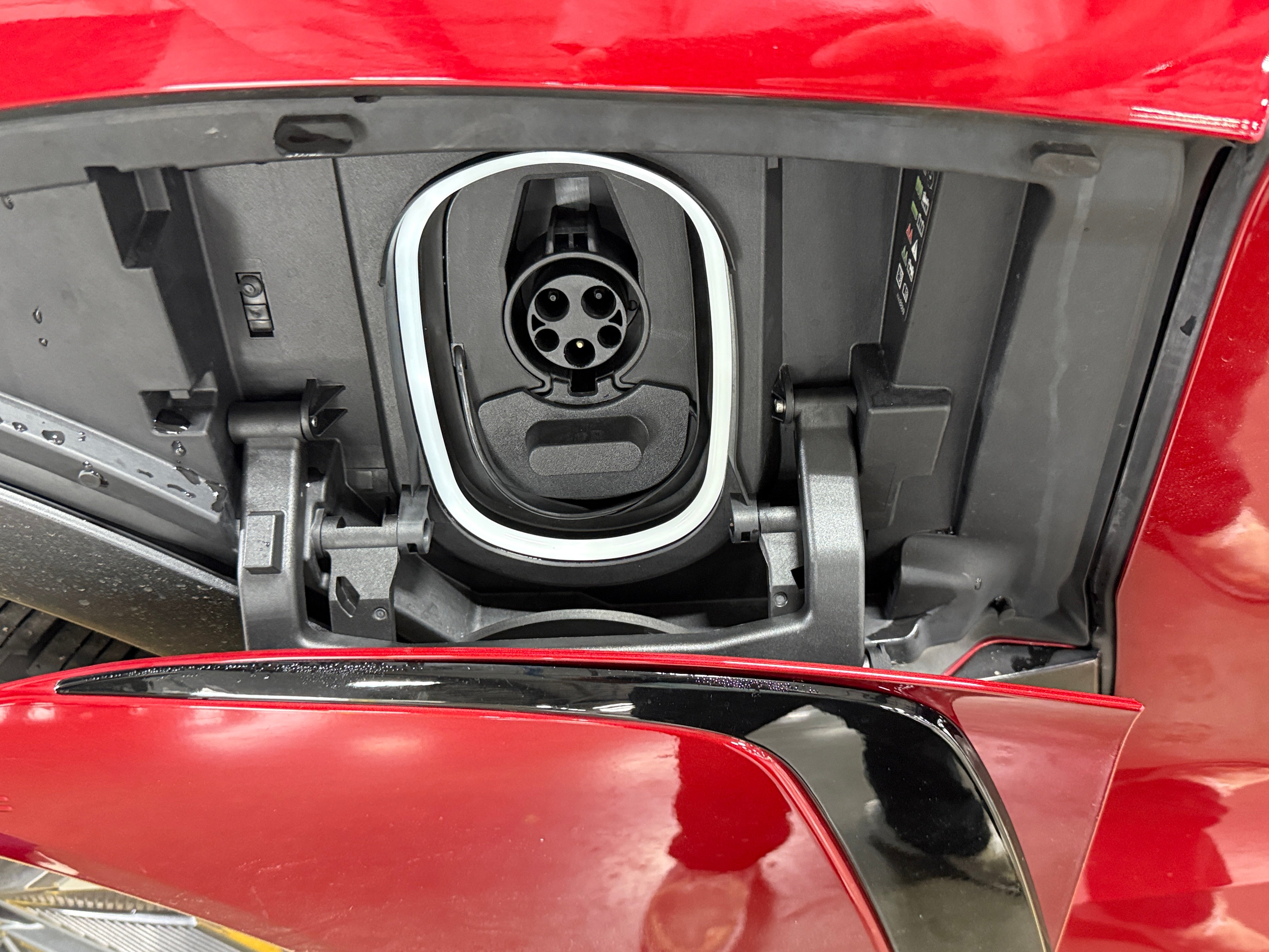 Used 2025 Chevrolet Blazer EV LT with VIN 3GNKDKRJ4SS115871 for sale in Oak Creek, WI