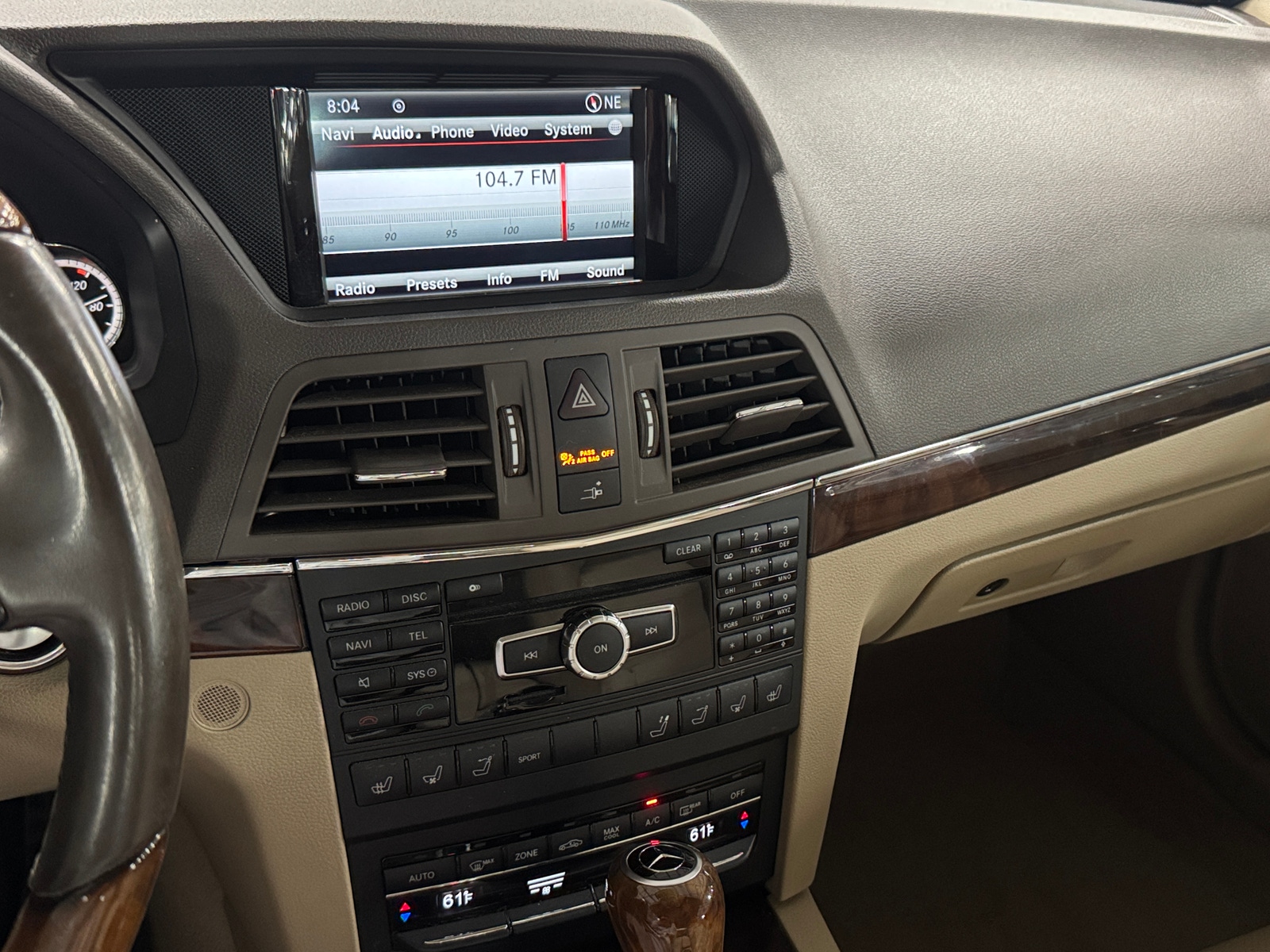 Thumbnail: 2013 Mercedes-Benz E-Class - 3