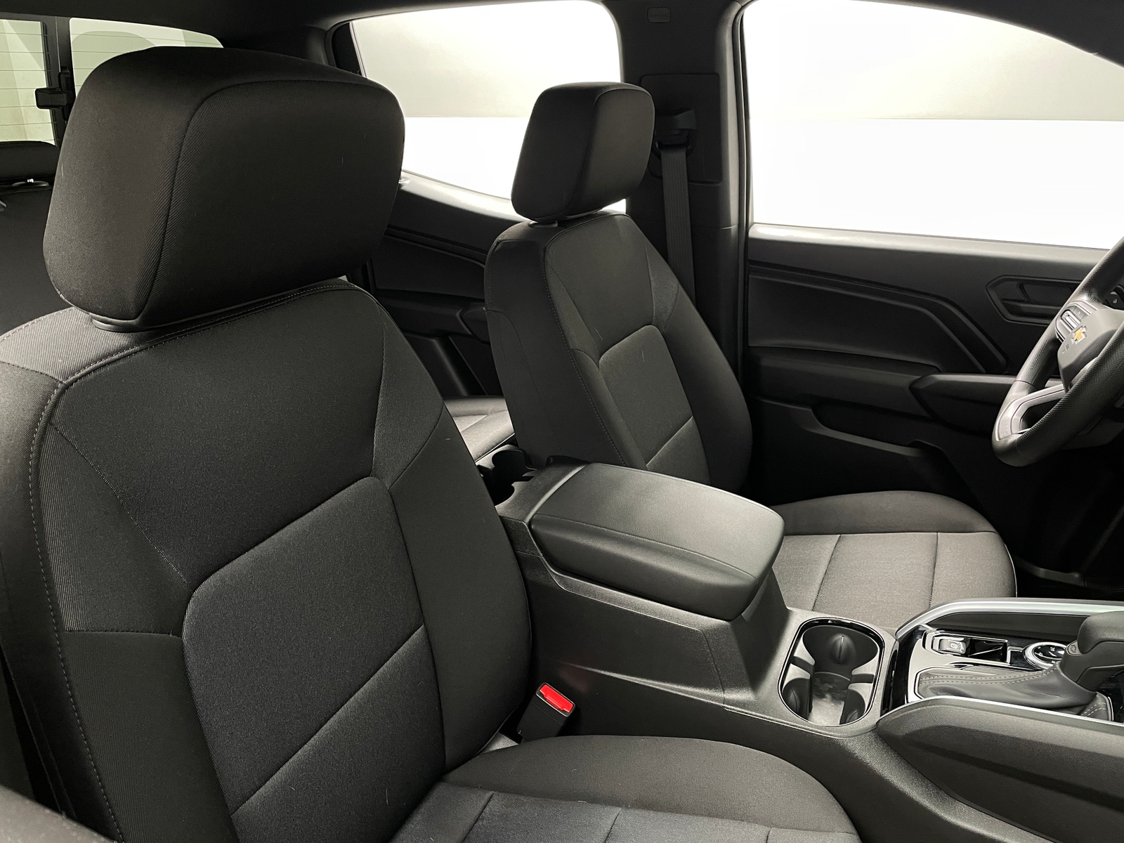 Thumbnail: 2024 Chevrolet Colorado - 2