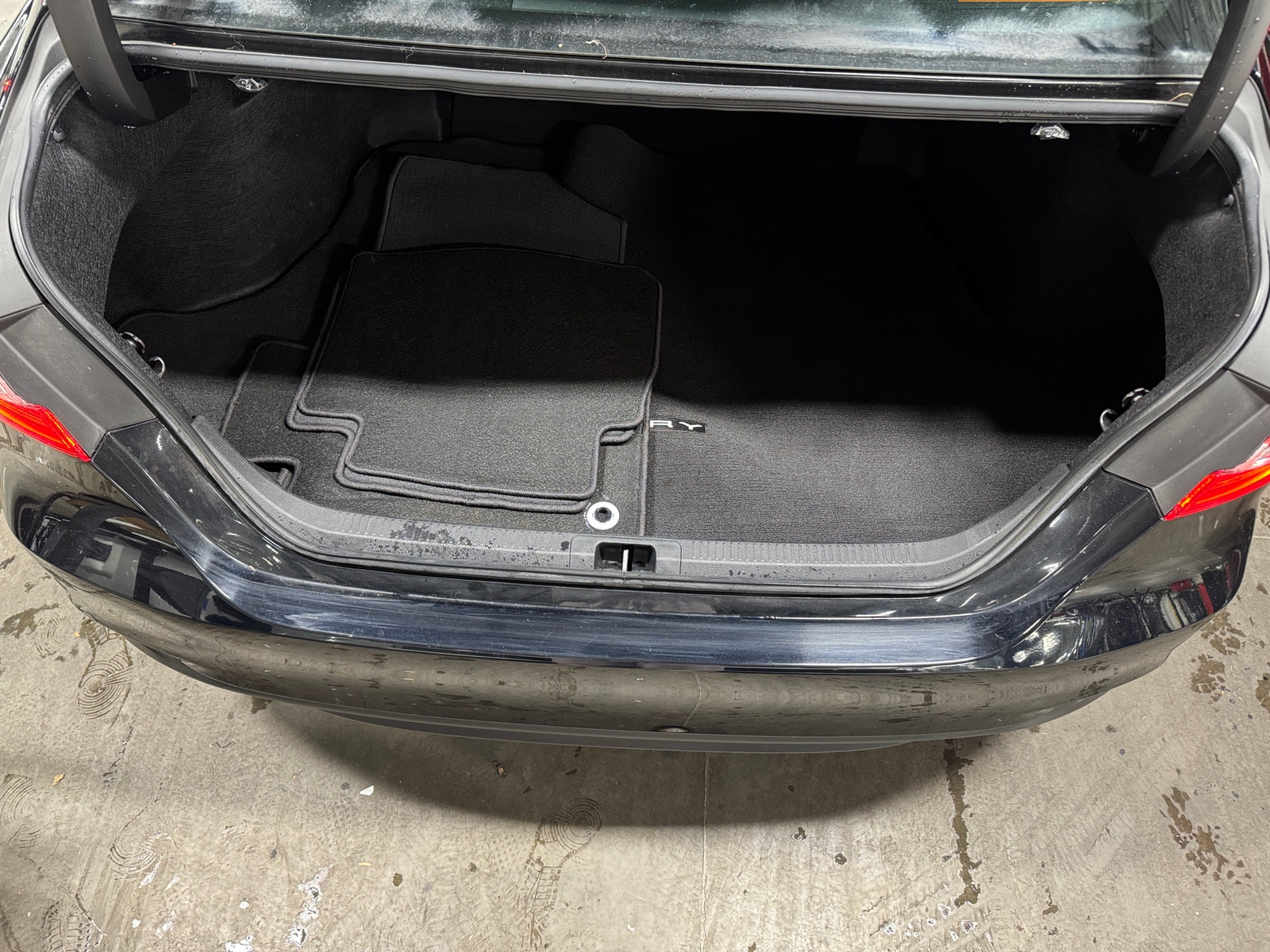 Thumbnail: 2019 Toyota Camry - 6