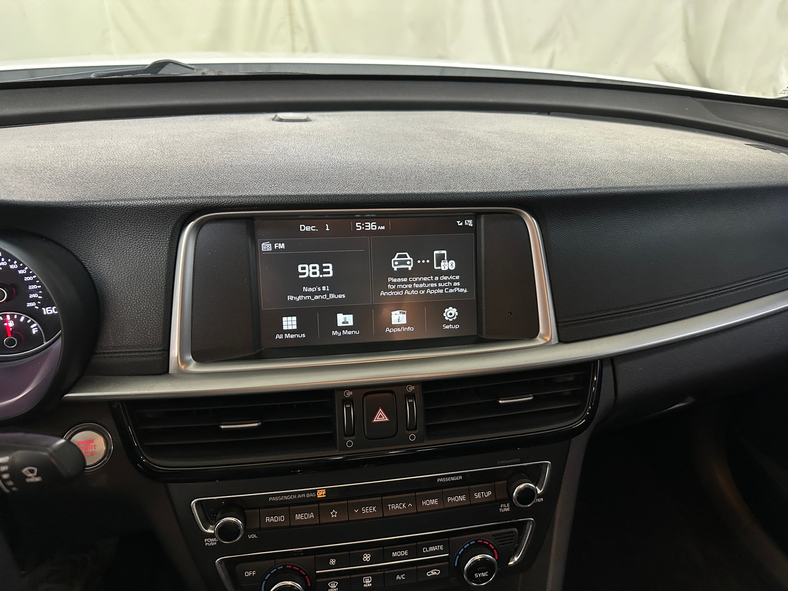 Thumbnail: 2019 Kia Optima - 4