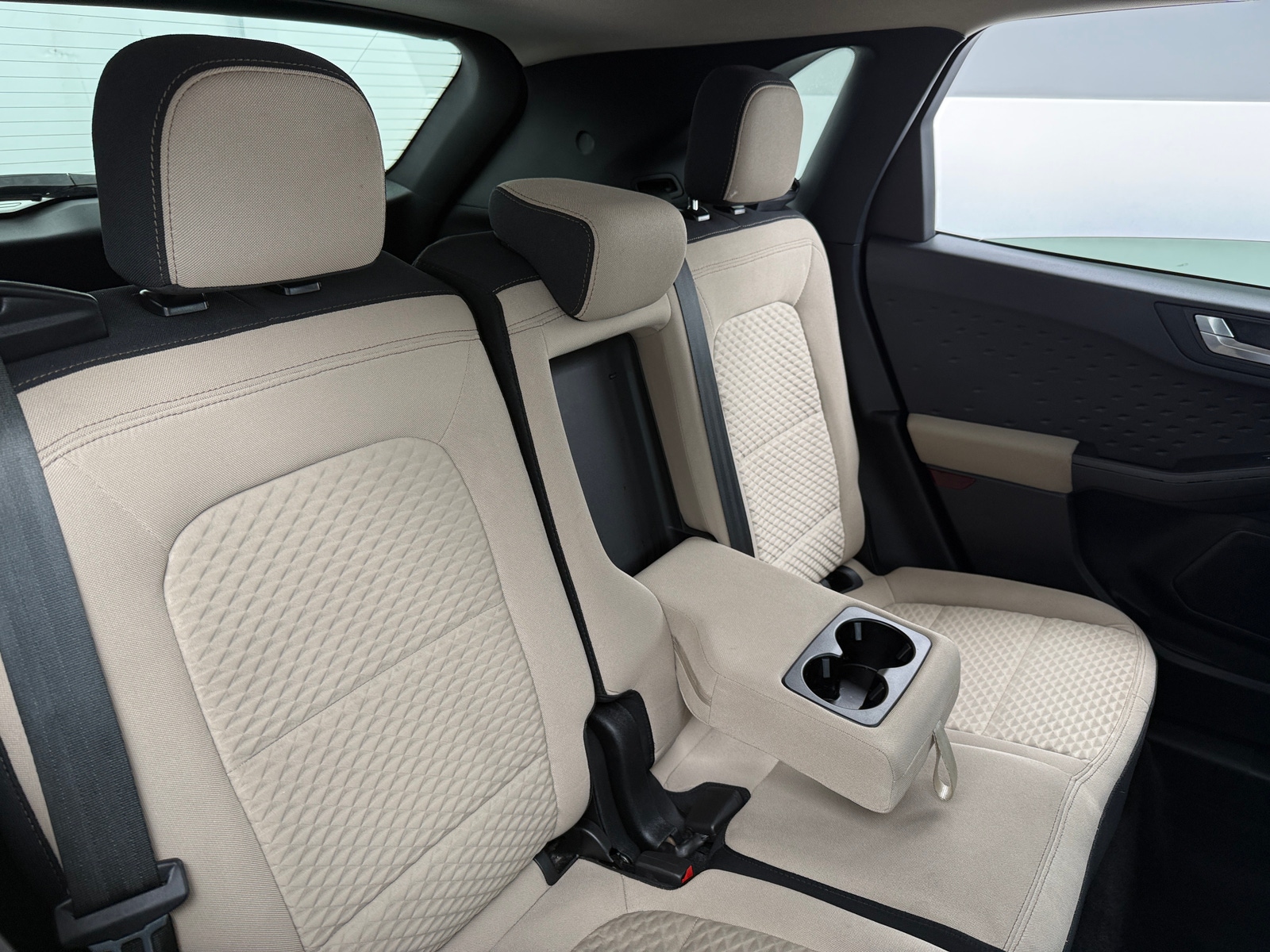 Thumbnail: 2020 Ford Escape - 6