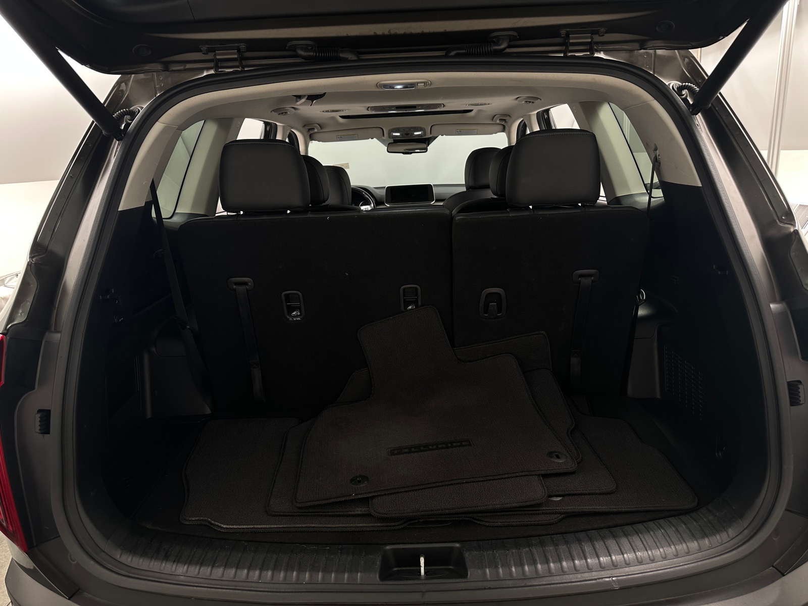 Thumbnail: 2022 Kia Telluride - 6