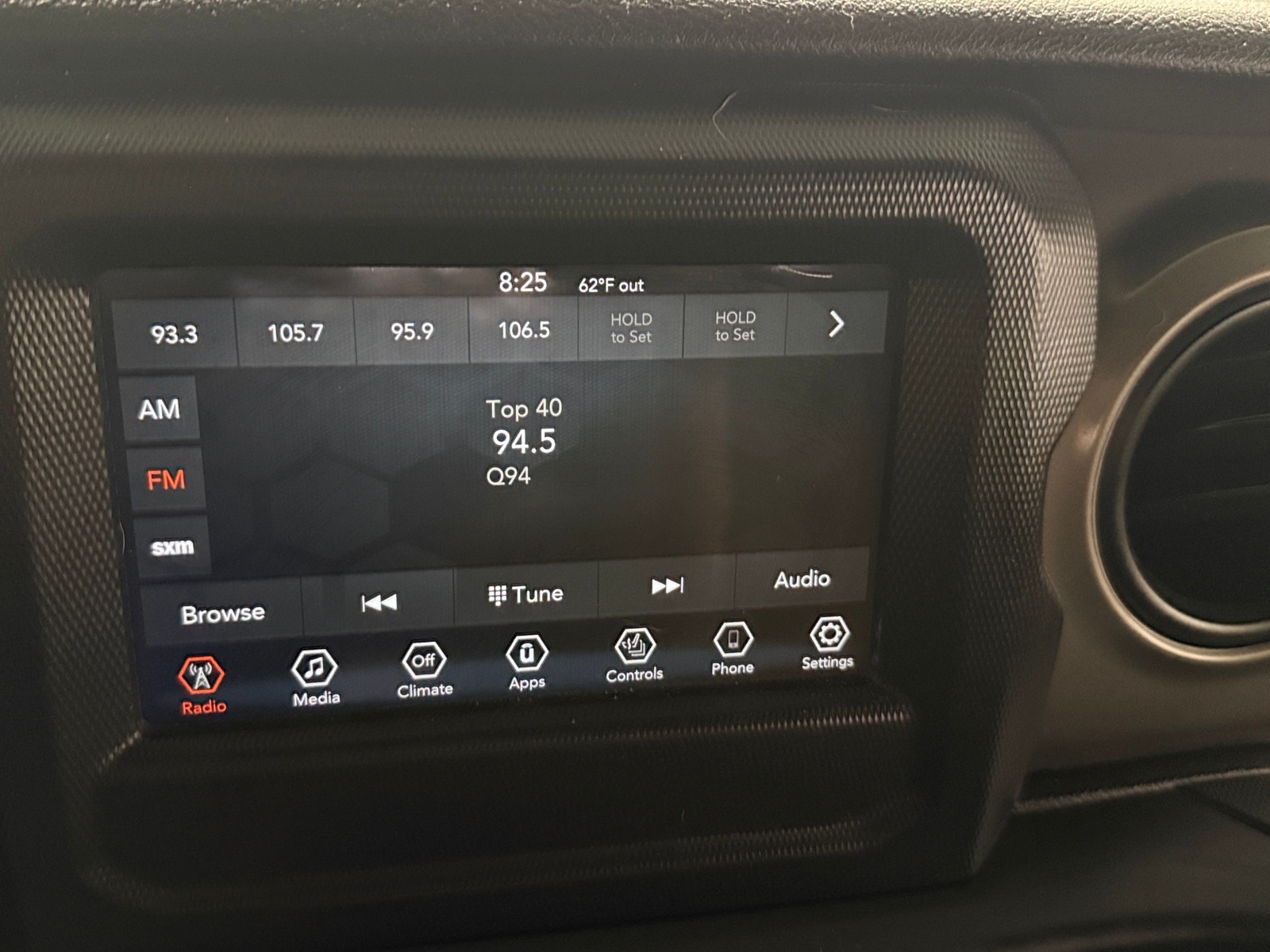 Thumbnail: 2018 Jeep Wrangler - 4