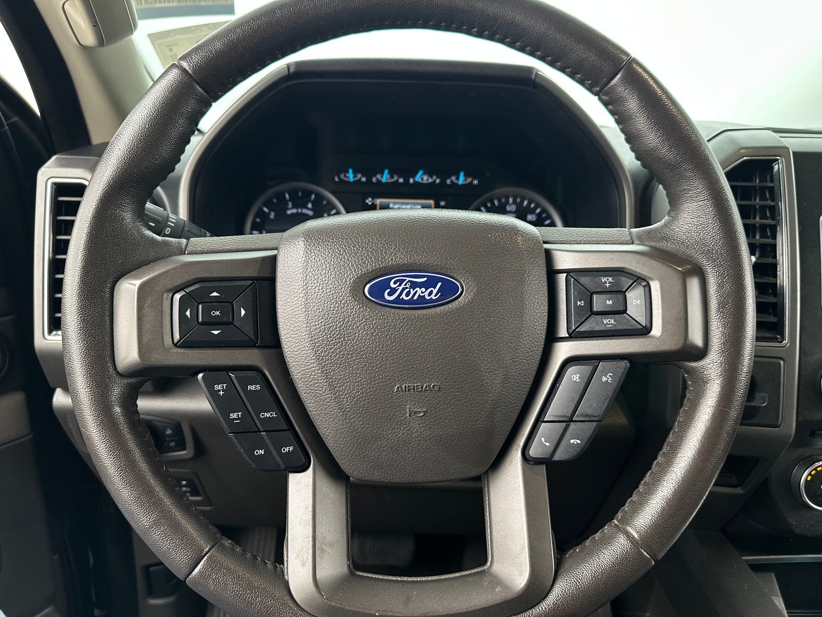 Thumbnail: 2018 Ford Expedition - 5