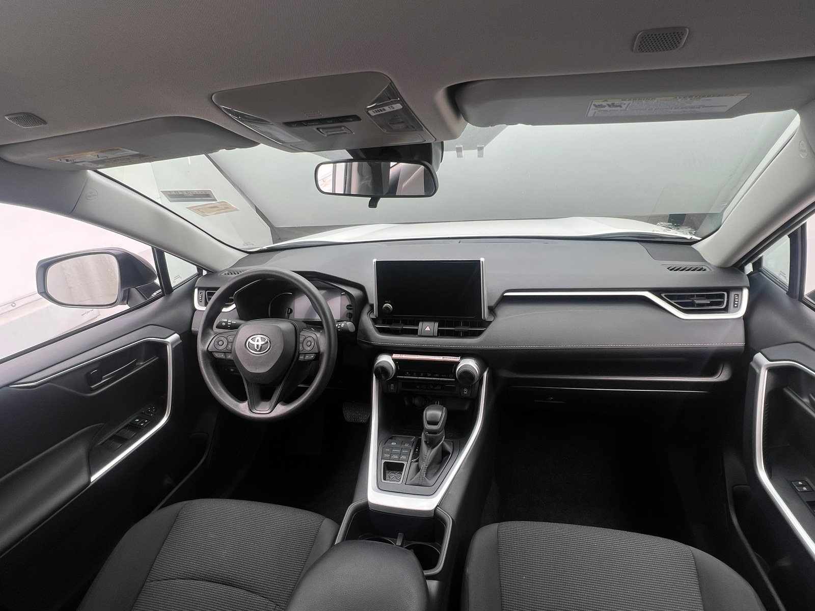 Thumbnail: 2025 Toyota RAV4 - 3