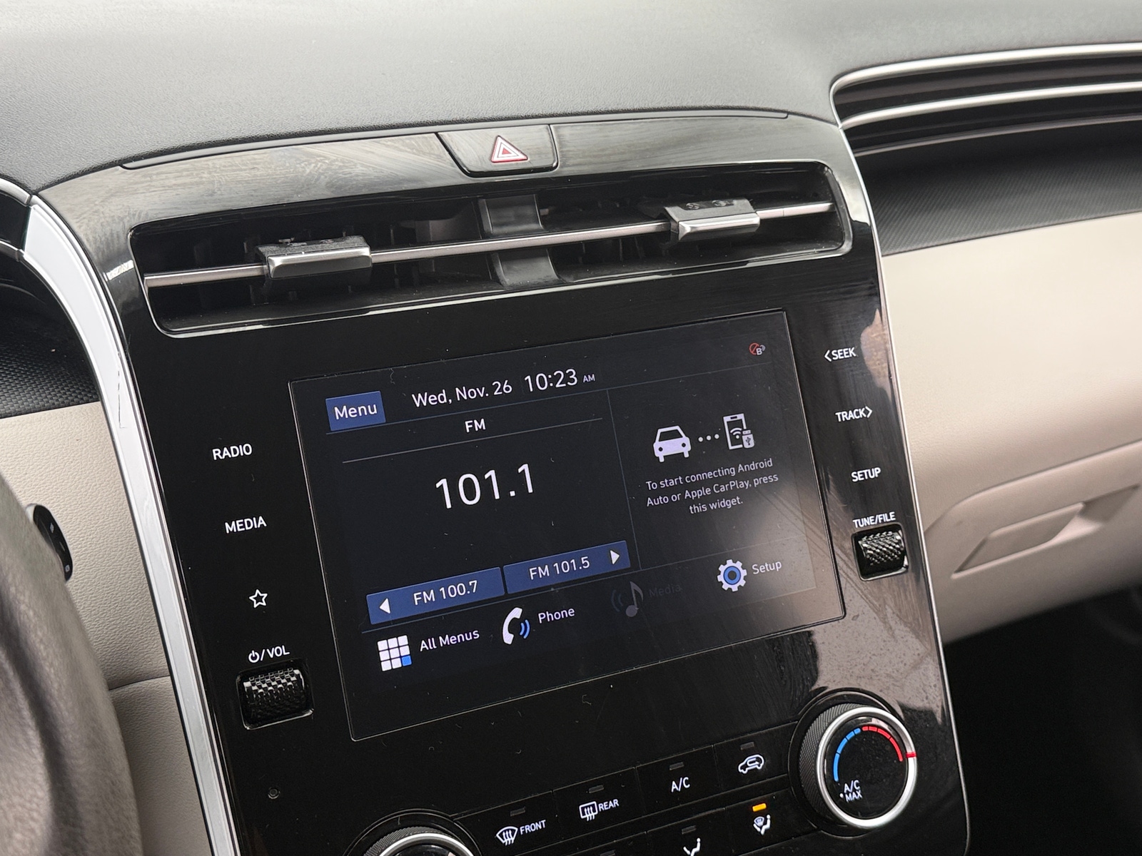 Thumbnail: 2023 Hyundai Tucson - 4