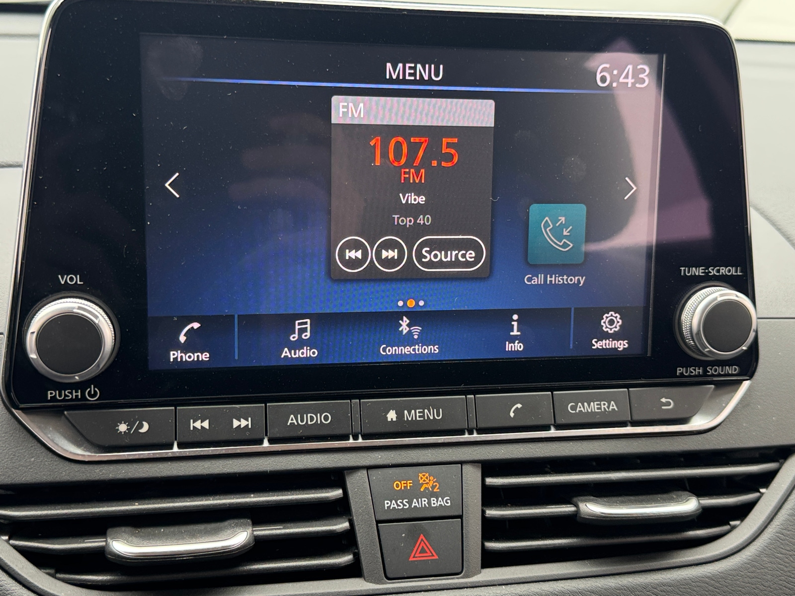 Thumbnail: 2022 Nissan Altima - 4