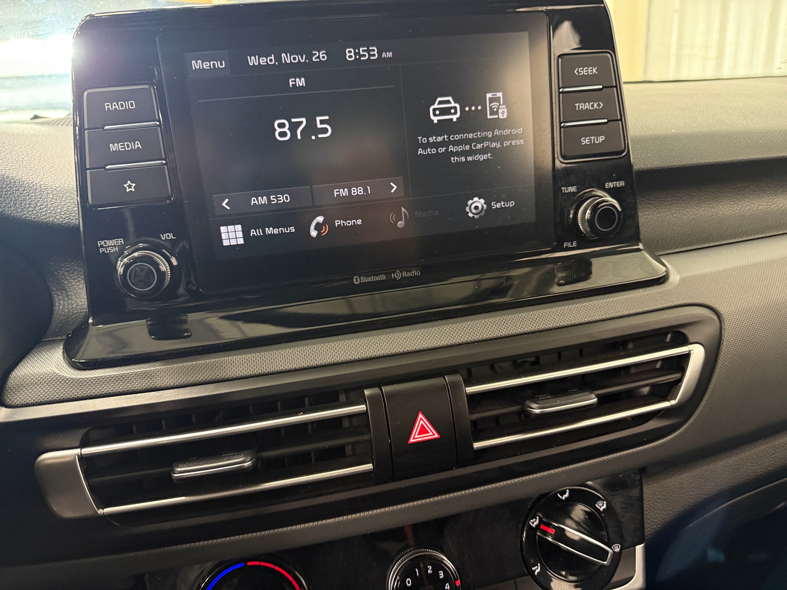 Thumbnail: 2023 Kia Seltos - 4