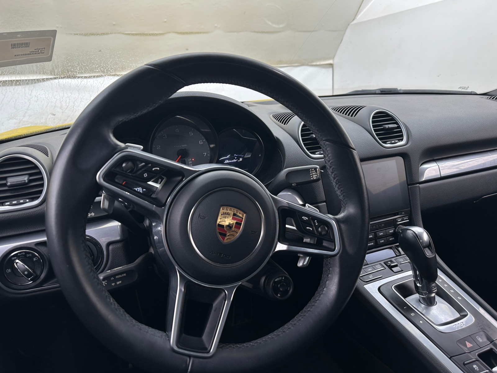 Thumbnail: 2017 Porsche 718 Boxster - 4