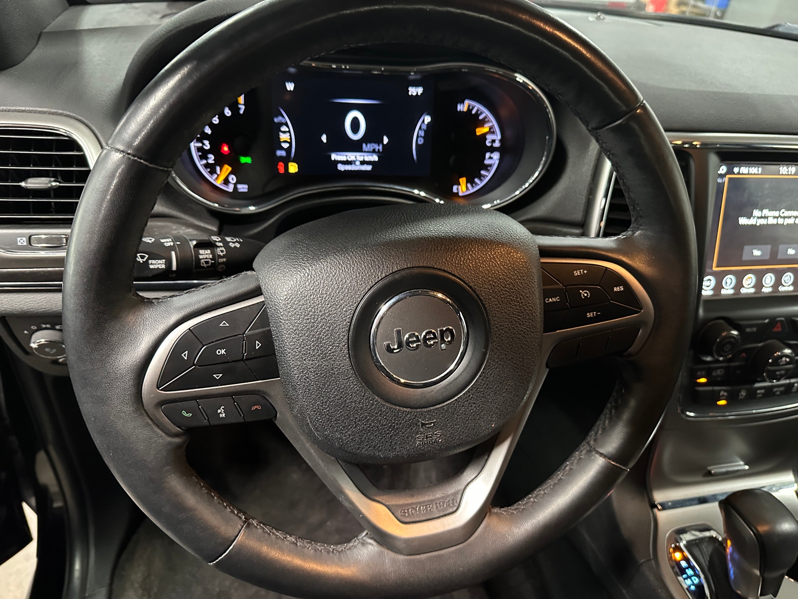 Thumbnail: 2018 Jeep Grand Cherokee - 4