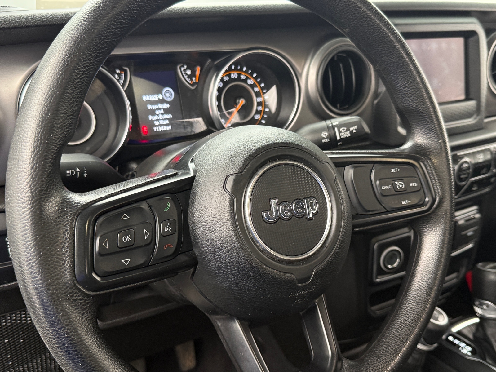 Thumbnail: 2023 Jeep Gladiator - 5