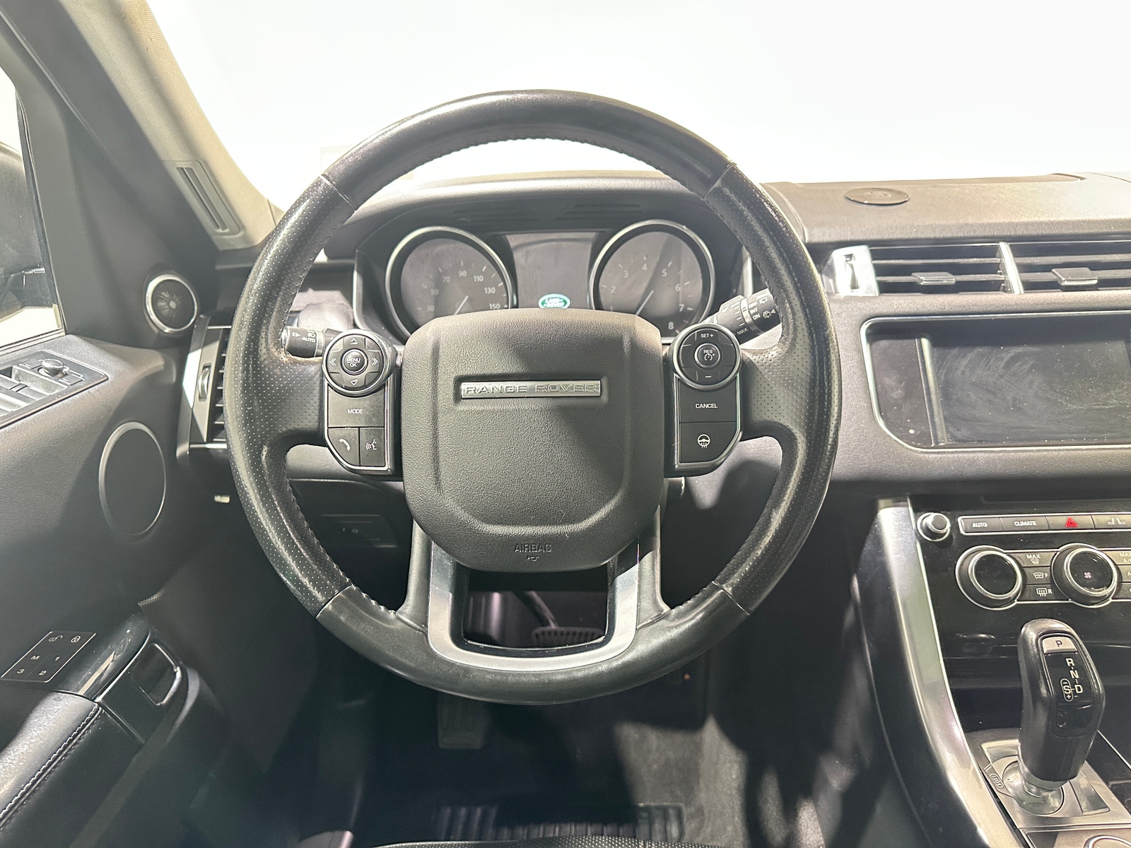 Thumbnail: 2016 Land Rover Range Rover Sport - 4