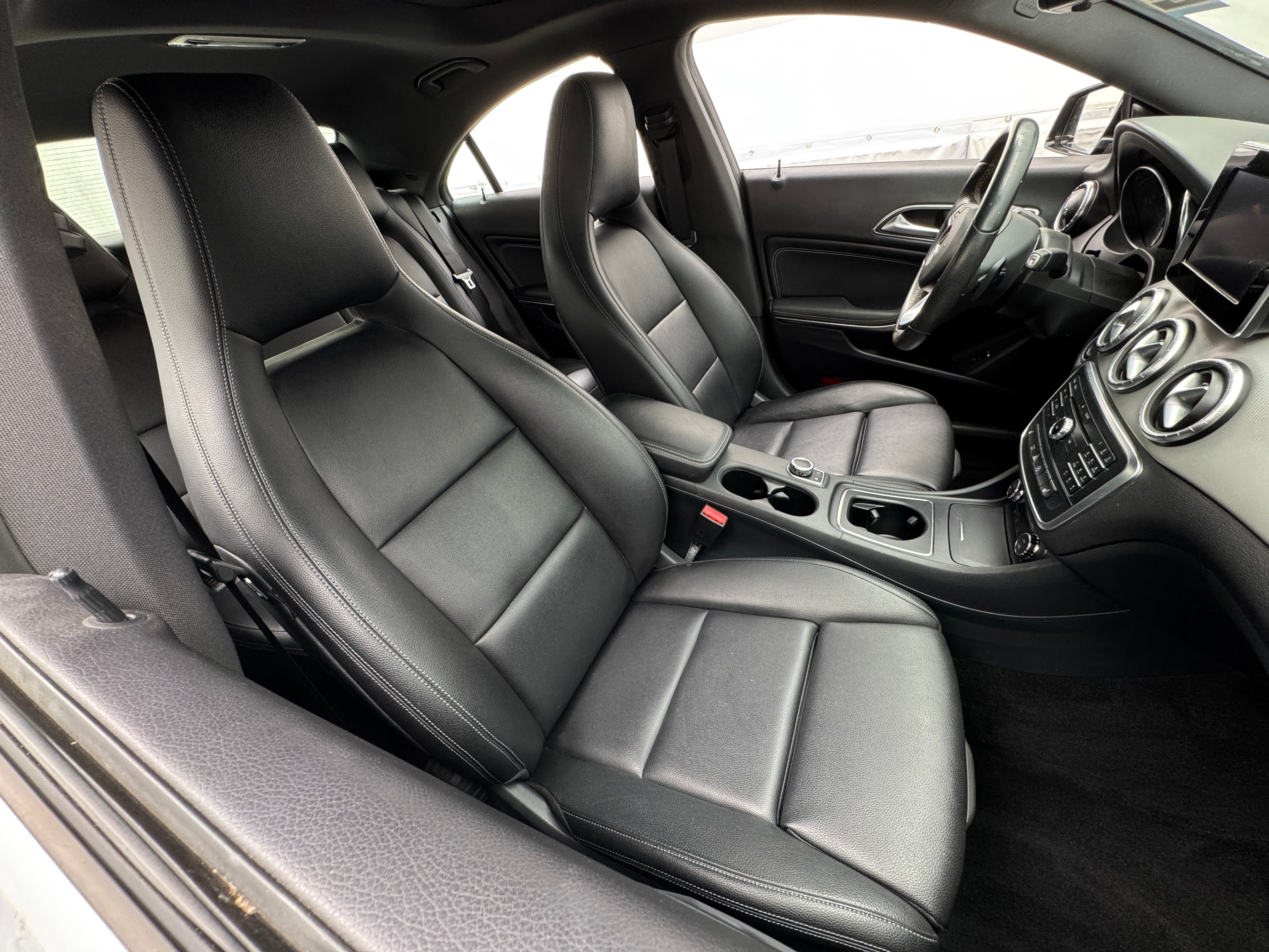 2016 Mercedes-Benz CLA-Class