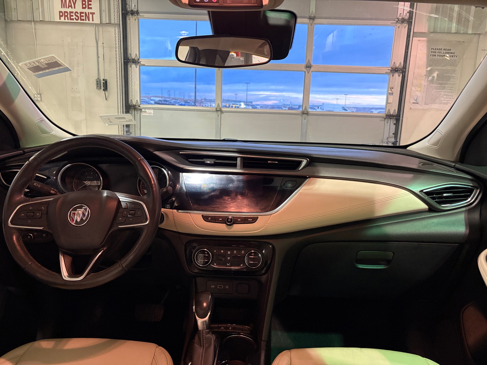 Thumbnail: 2020 Buick Encore GX - 3