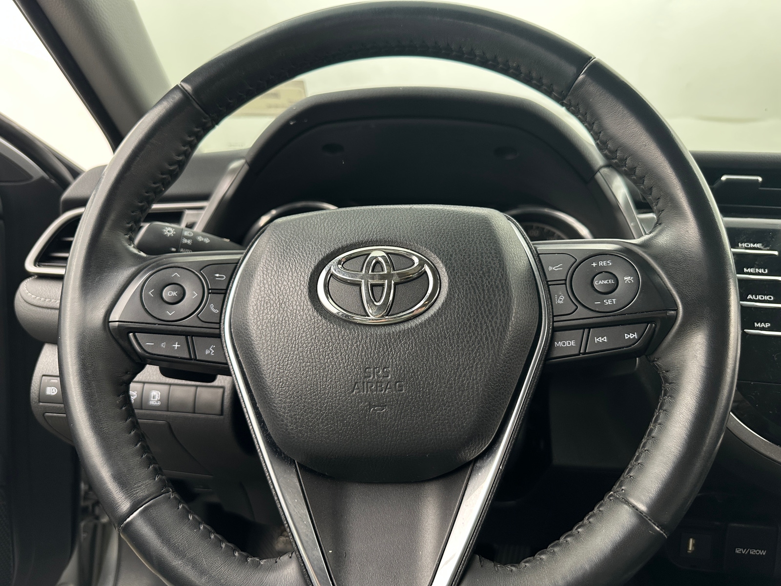 Thumbnail: 2020 Toyota Camry - 4