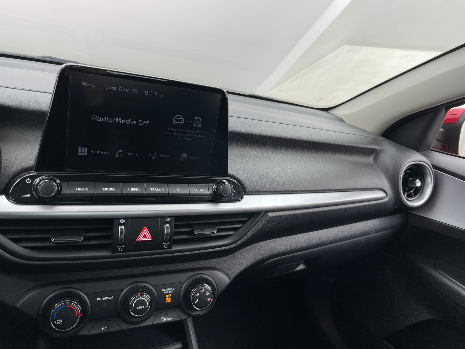 Thumbnail: 2024 Kia Forte - 4