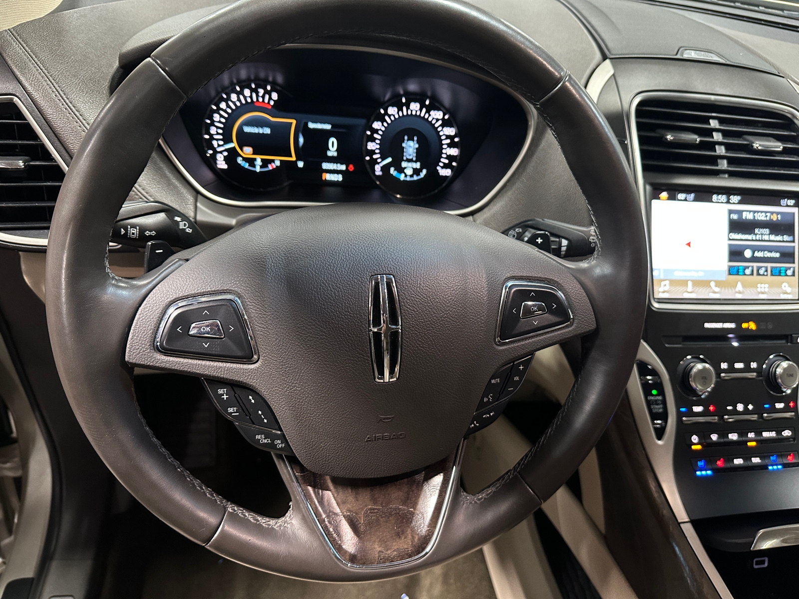 Thumbnail: 2017 Lincoln MKX - 4