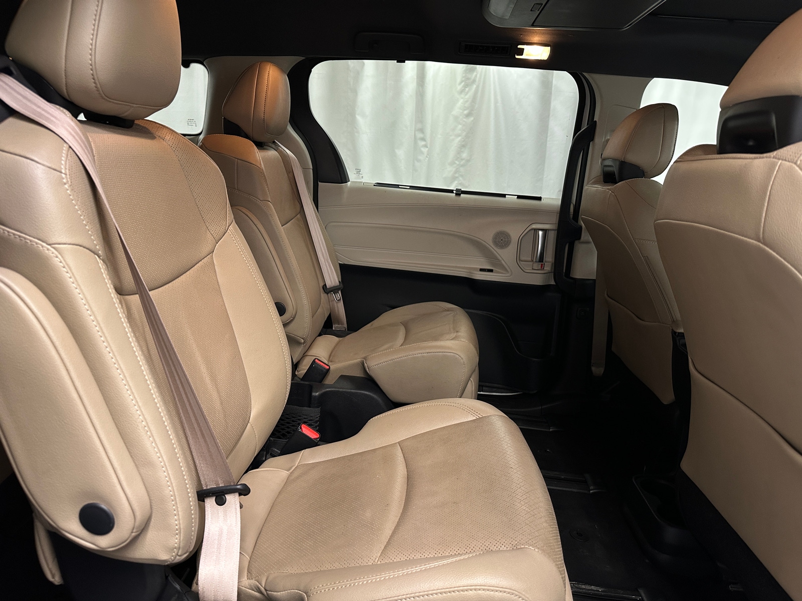 Thumbnail: 2021 Toyota Sienna - 5