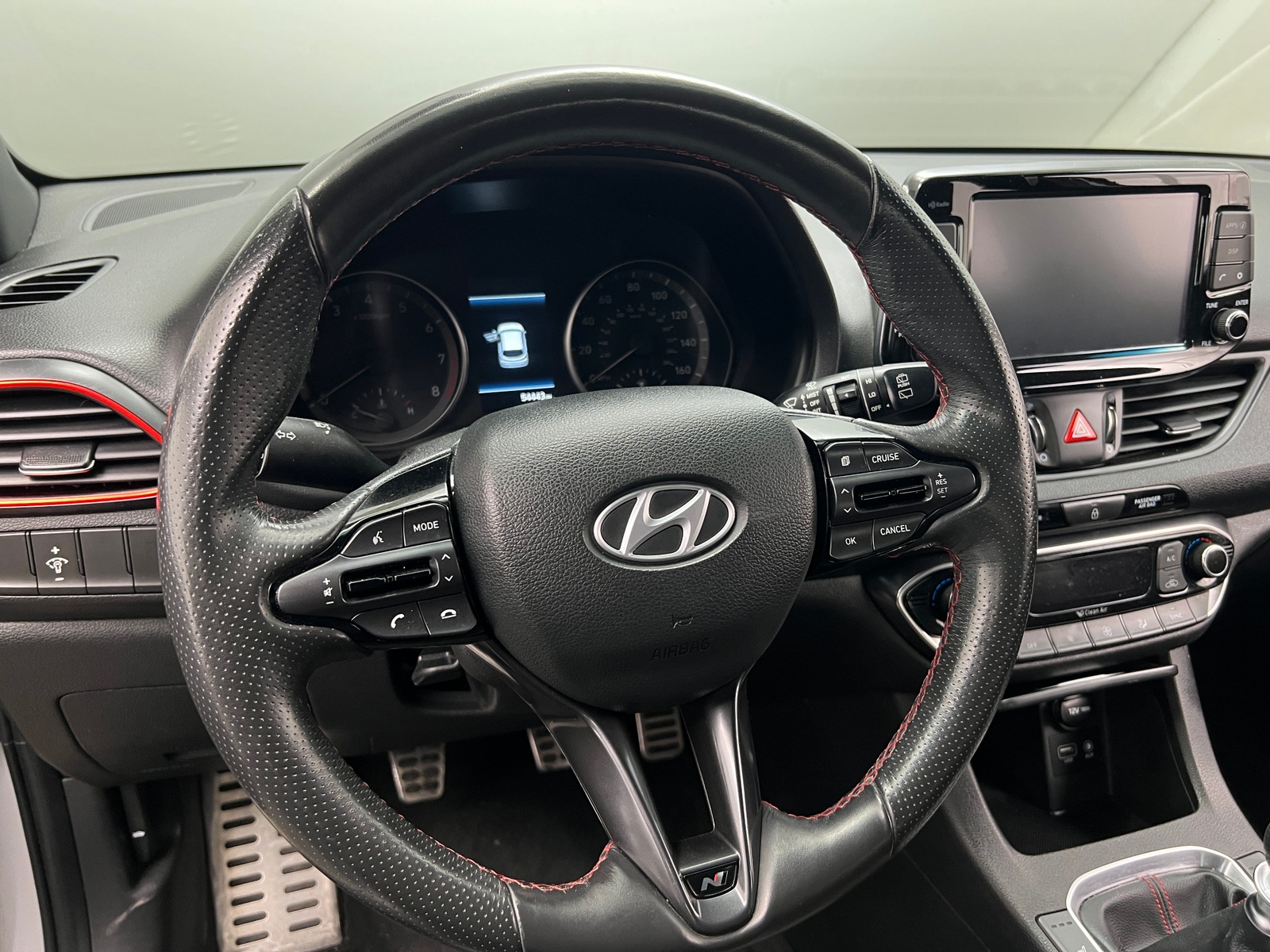 Thumbnail: 2020 Hyundai Elantra - 4