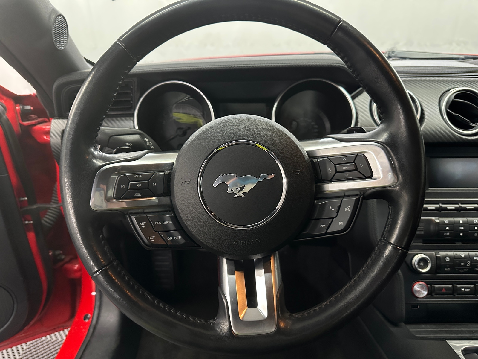 Thumbnail: 2018 Ford Mustang - 4