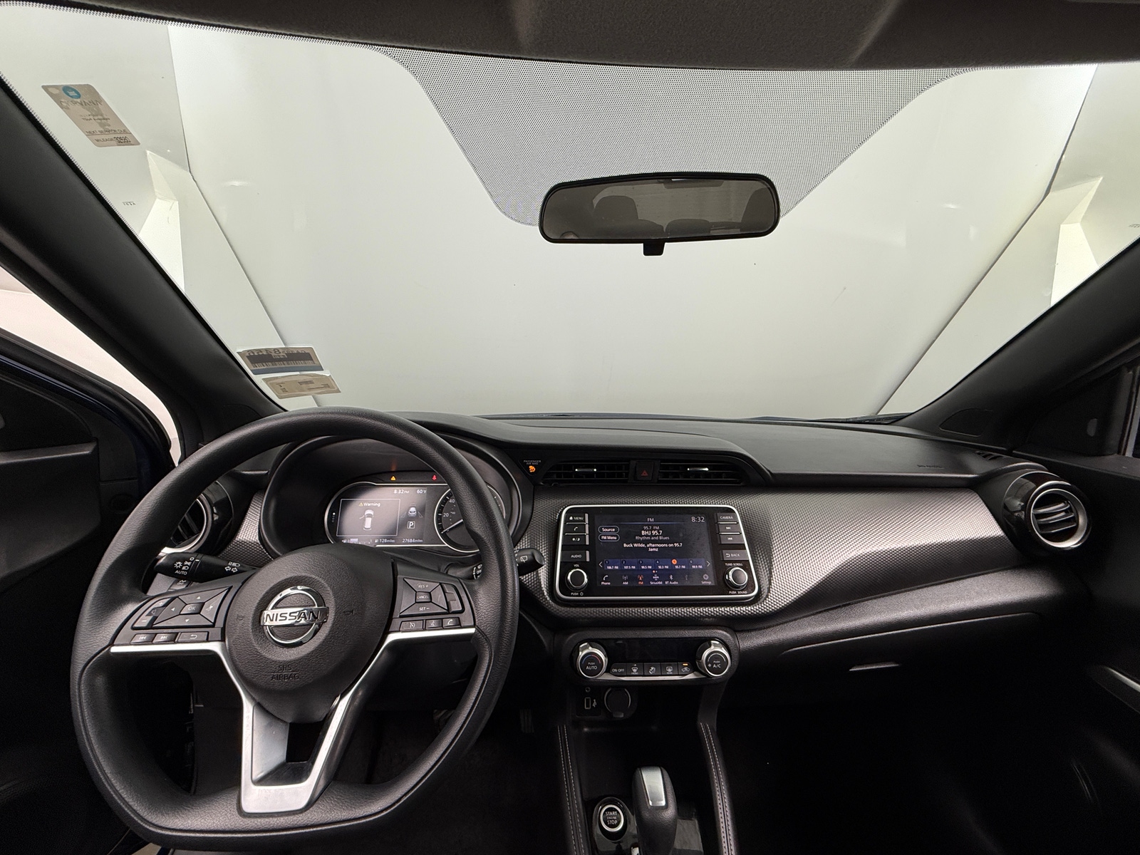 Thumbnail: 2019 Nissan Kicks - 3