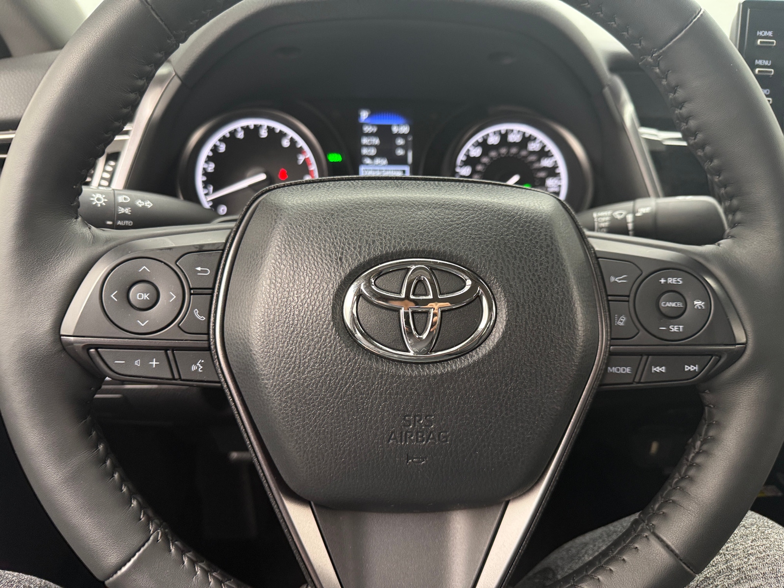 Thumbnail: 2023 Toyota Camry - 5