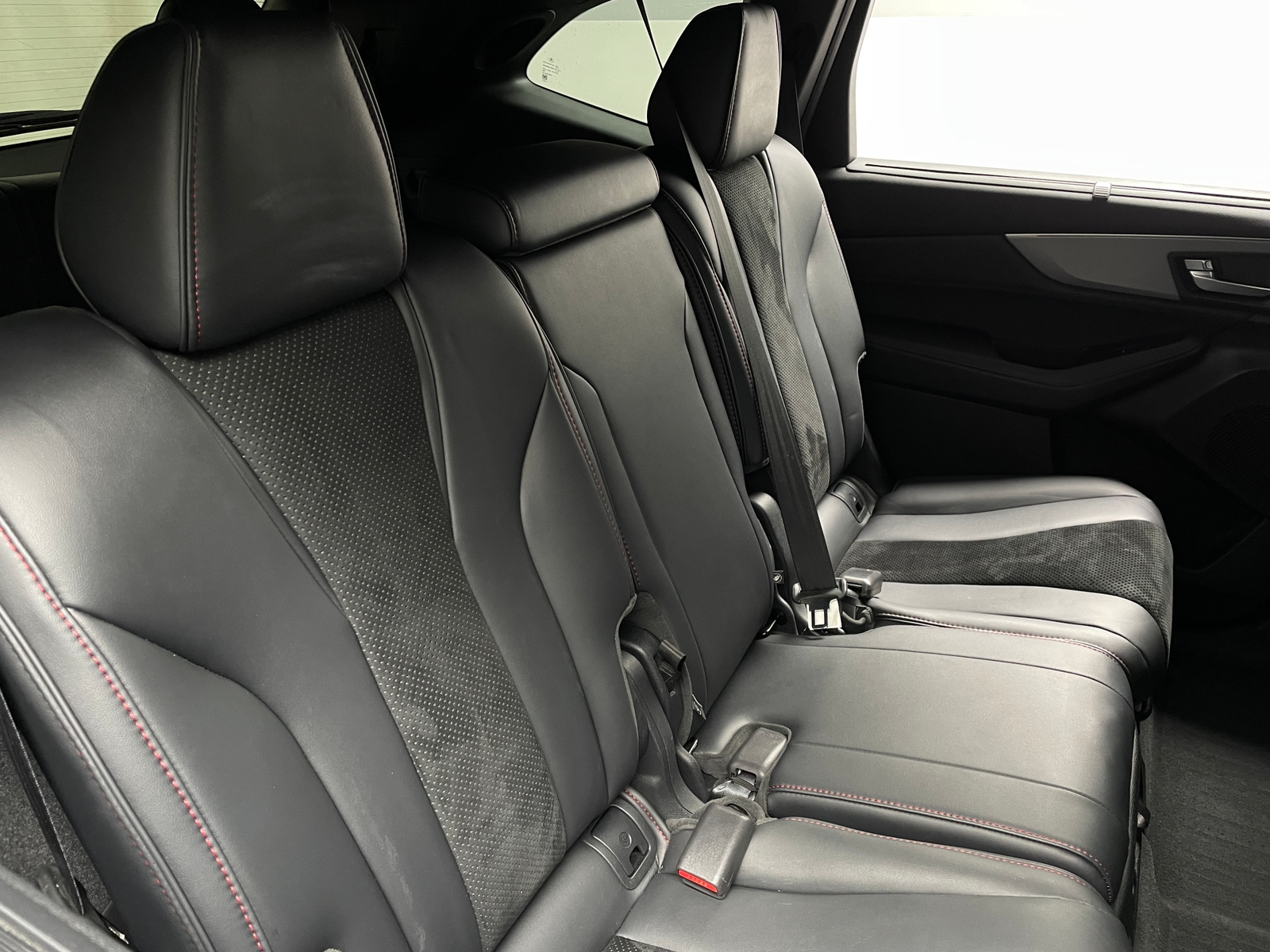 Thumbnail: 2022 Acura MDX - 5