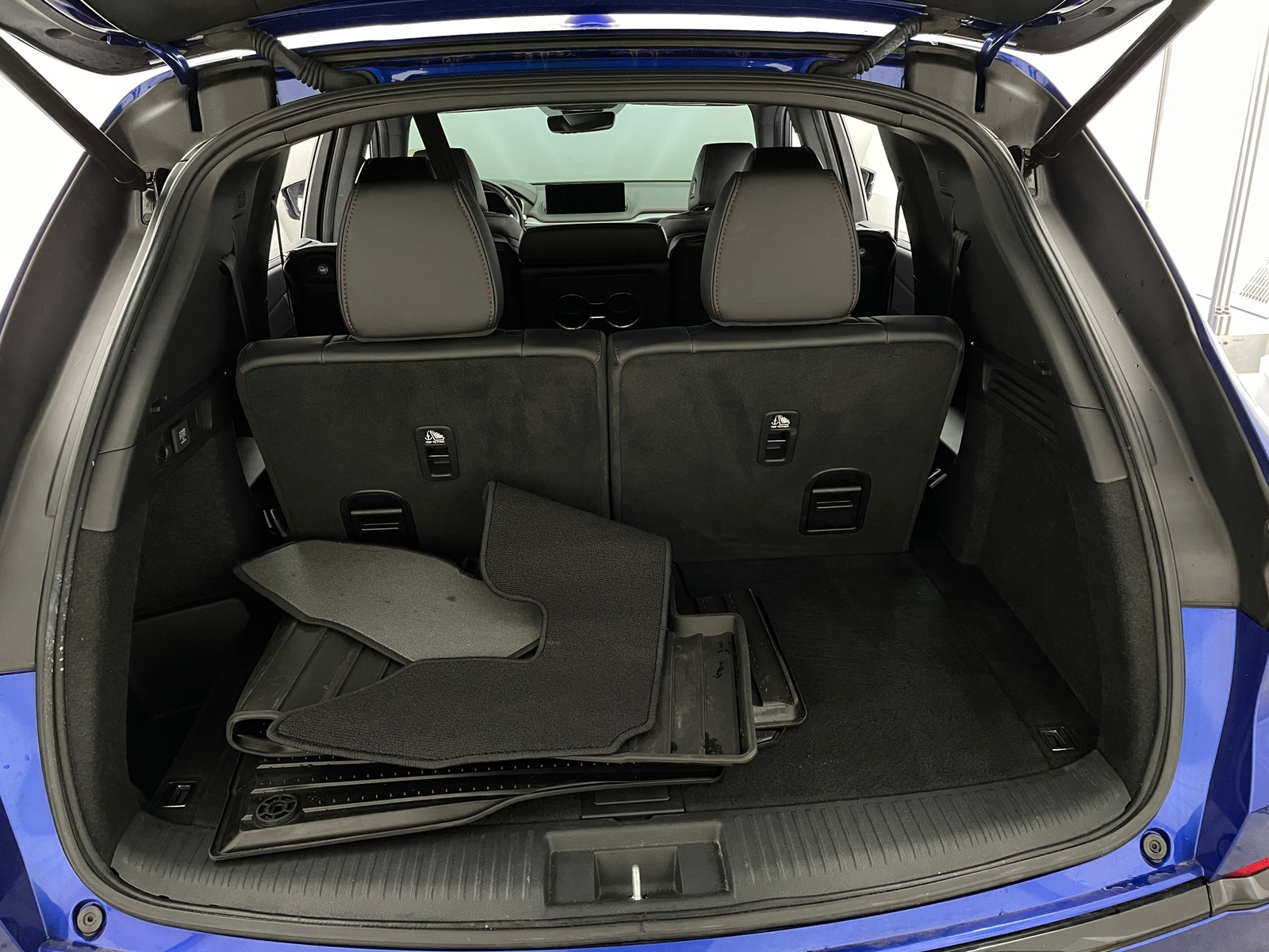 Thumbnail: 2022 Acura MDX - 6