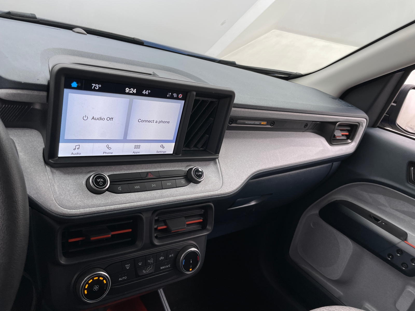 Thumbnail: 2022 Ford Maverick - 4