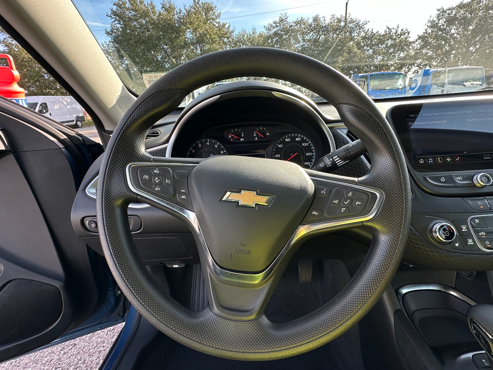 Thumbnail: 2024 Chevrolet Malibu - 5