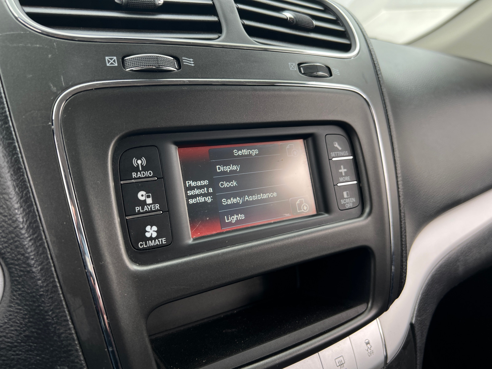 Thumbnail: 2020 Dodge Journey - 4