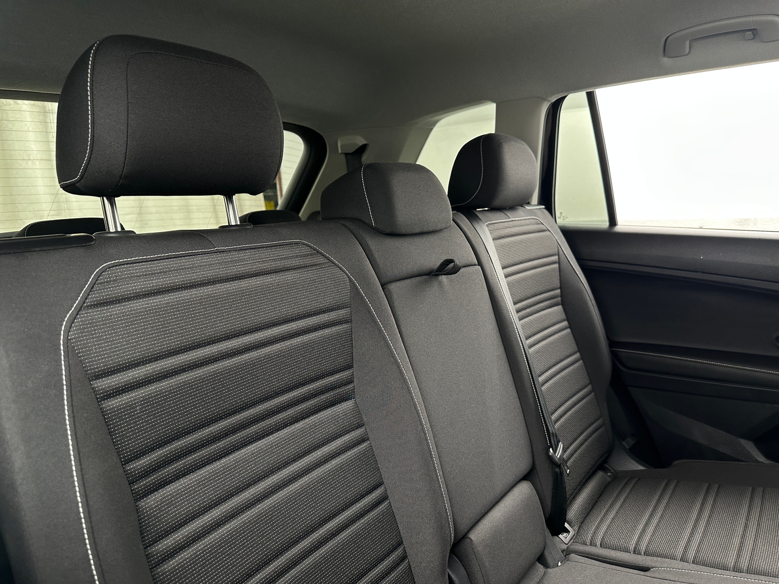 Thumbnail: 2024 Volkswagen Tiguan - 6