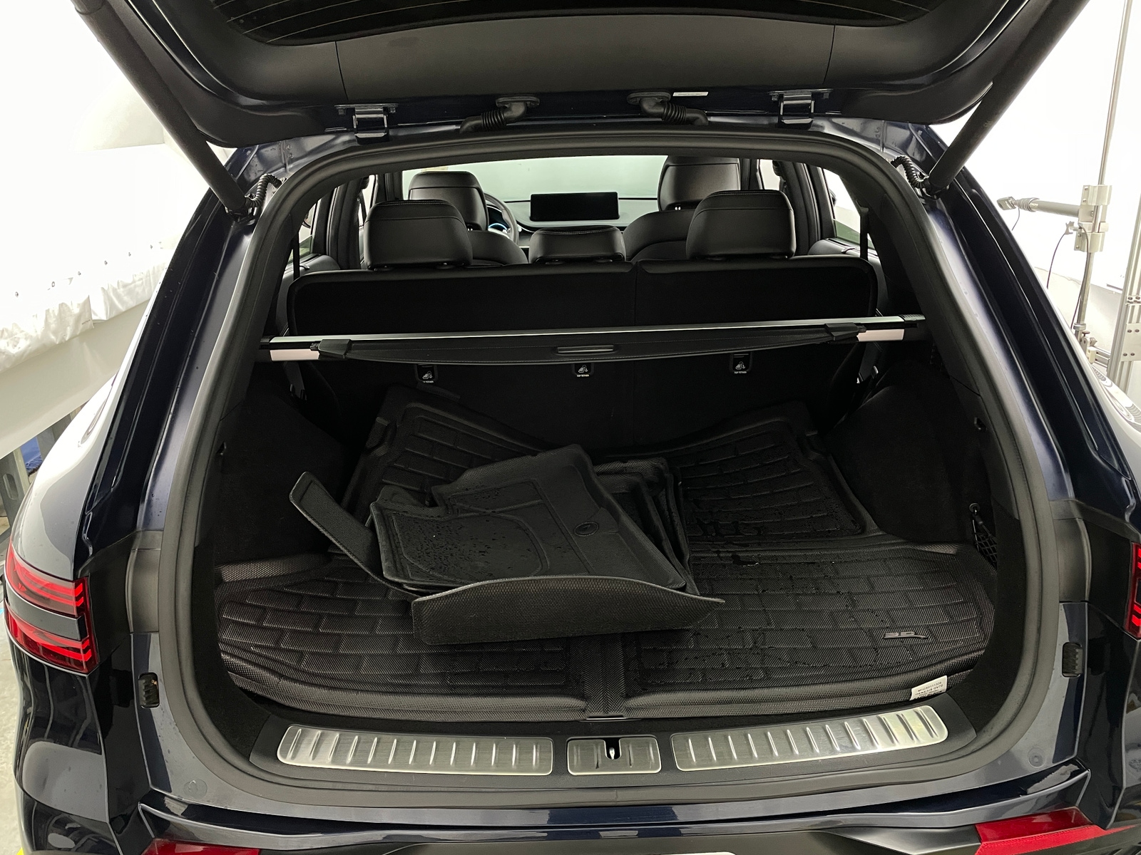 Thumbnail: 2023 Genesis GV70 - 6