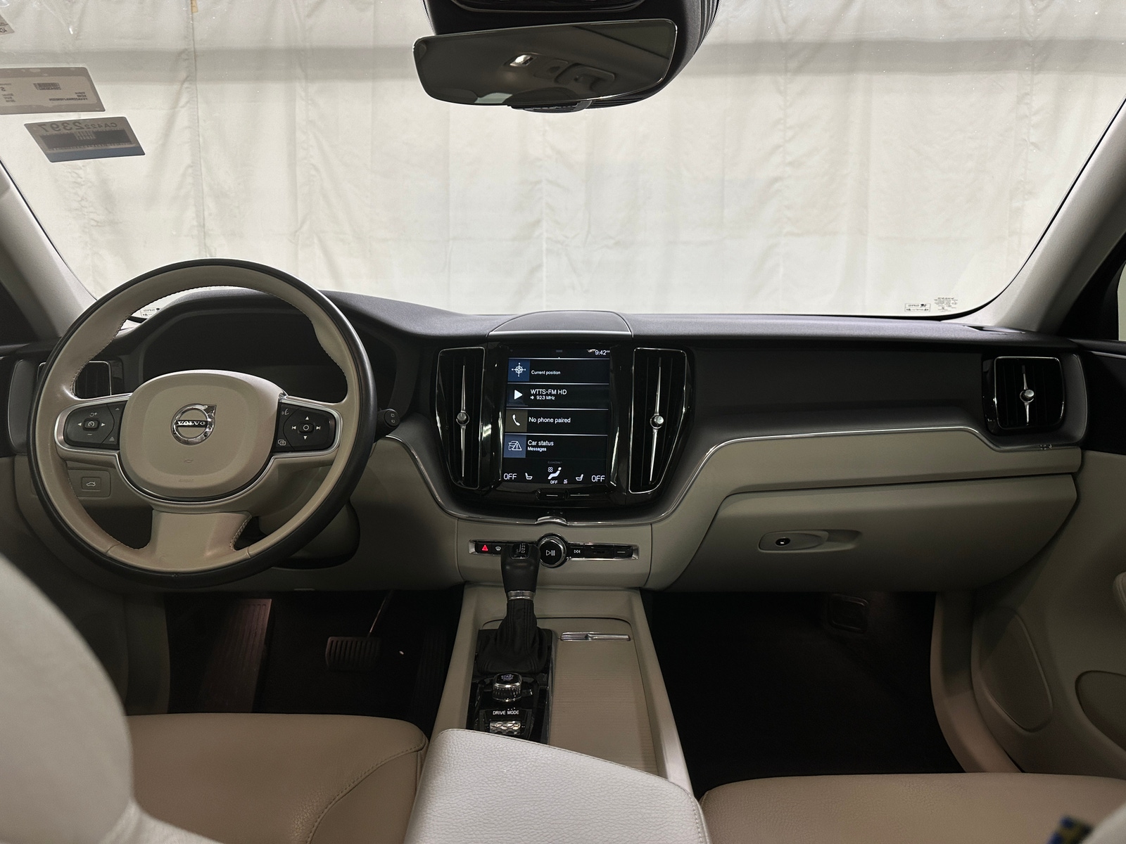 Thumbnail: 2018 Volvo XC60 - 2