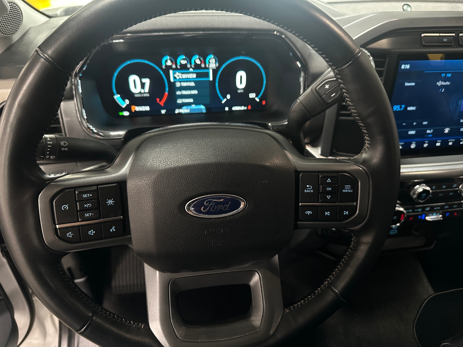 Thumbnail: 2022 Ford Econoline - 4