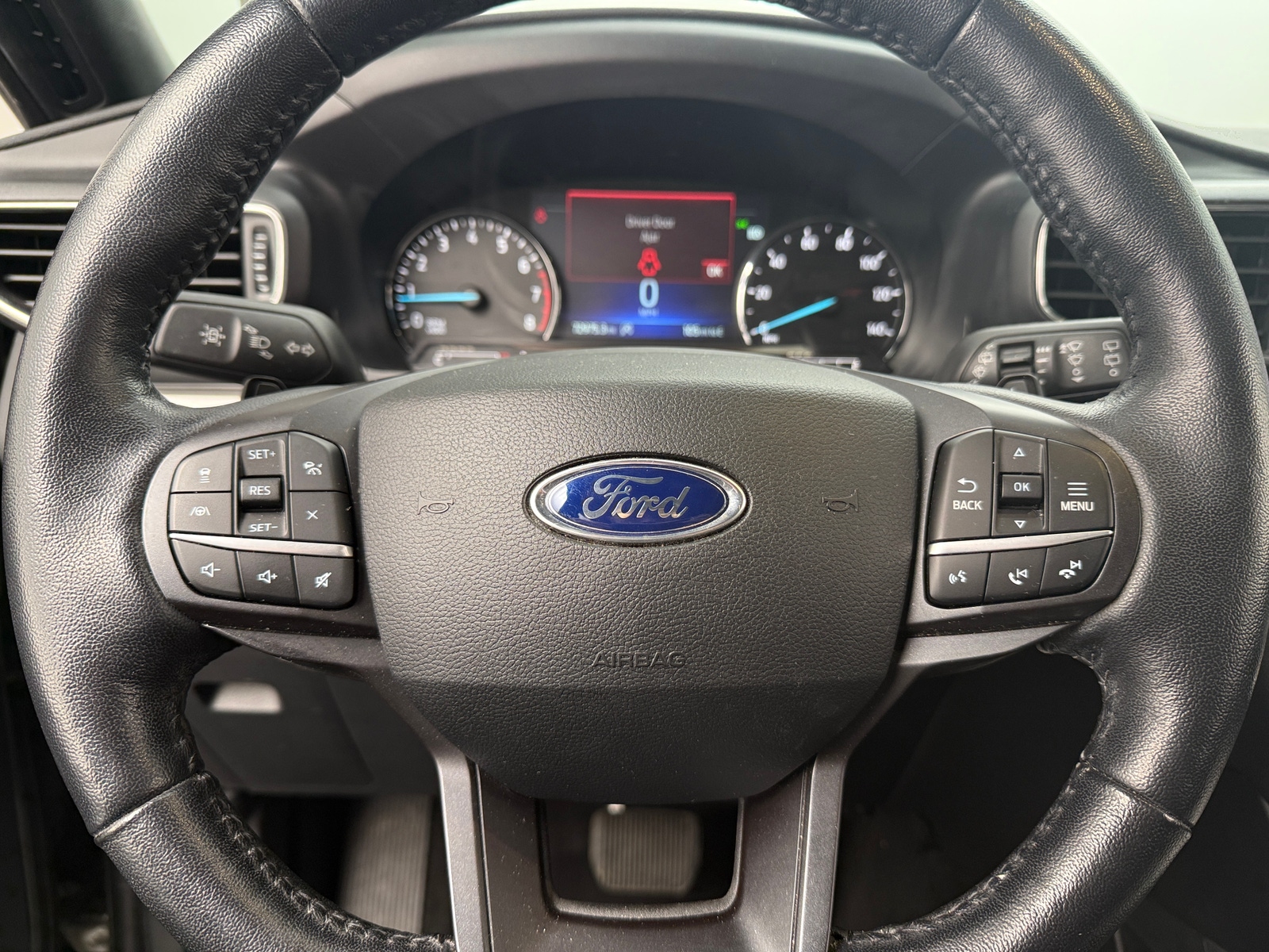 Thumbnail: 2020 Ford Explorer - 4