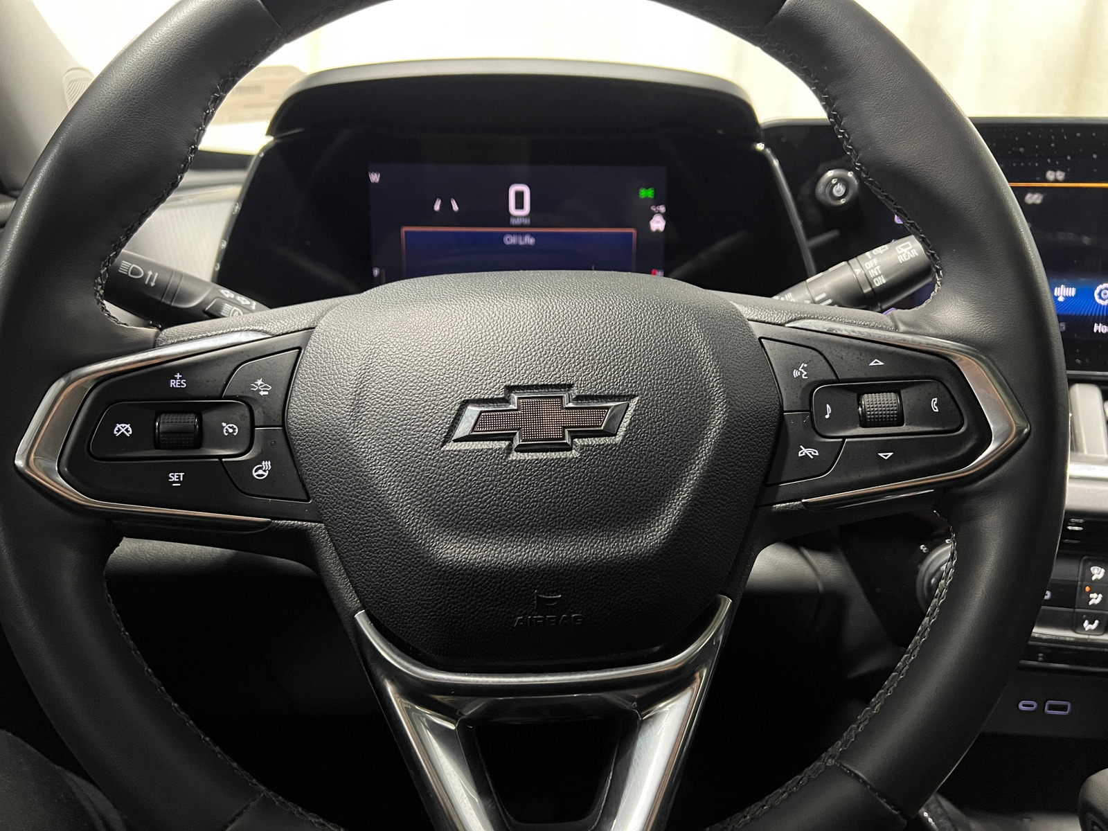 Thumbnail: 2024 Chevrolet Trax - 5