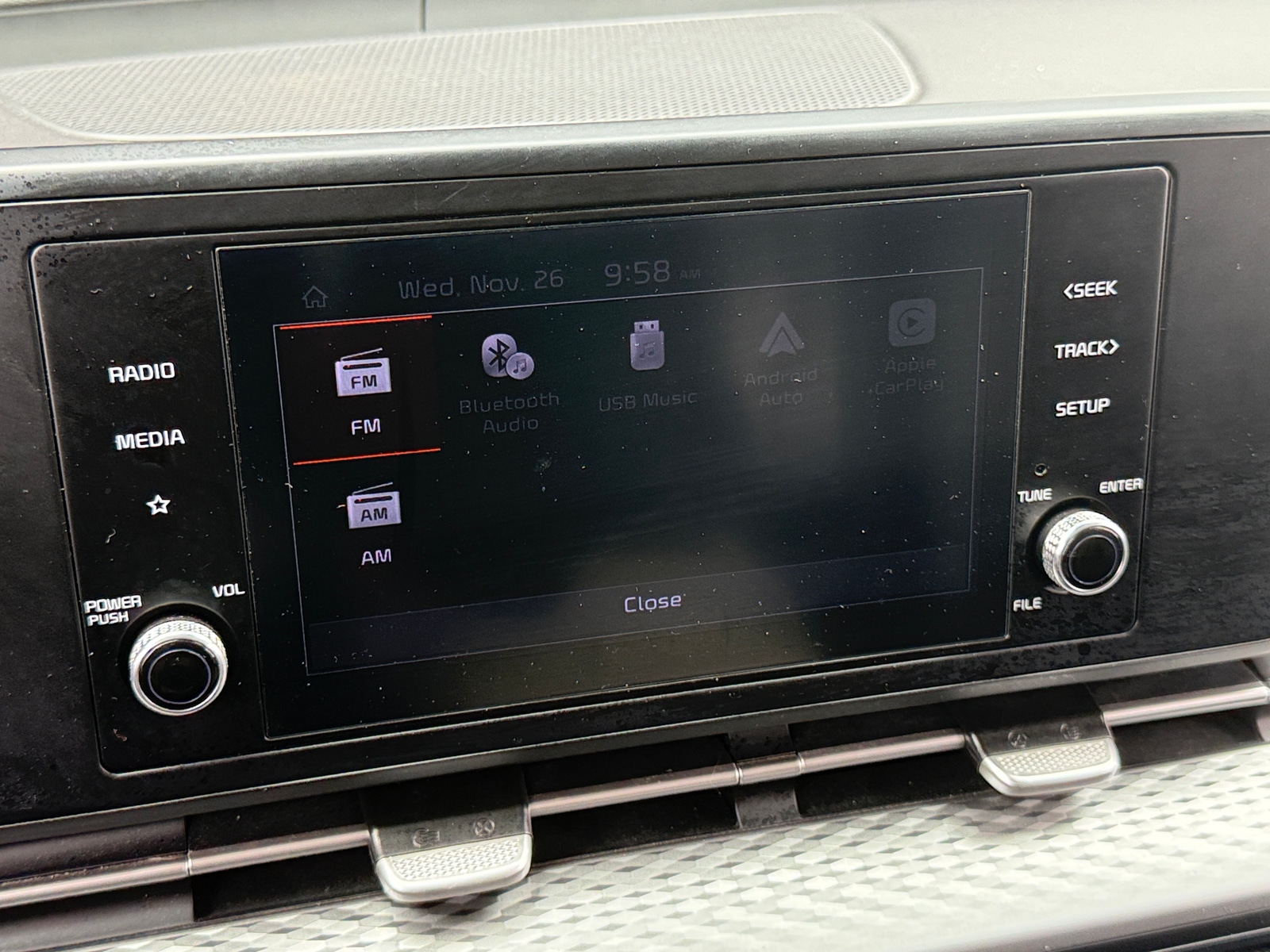 Thumbnail: 2023 Kia Carnival - 3