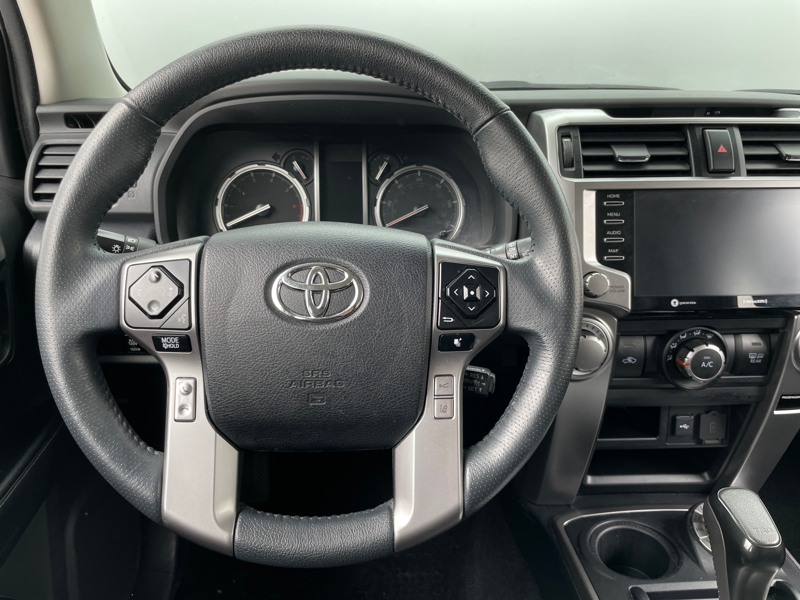 Thumbnail: 2022 Toyota 4Runner - 4