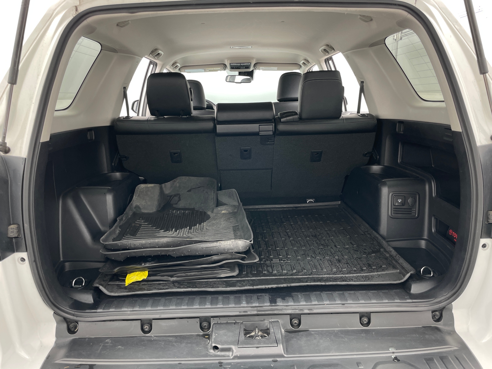 Thumbnail: 2022 Toyota 4Runner - 6