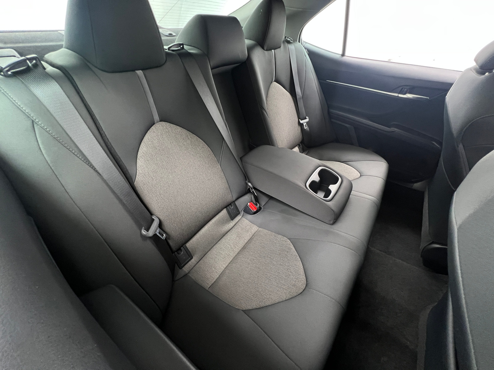 Thumbnail: 2022 Toyota Camry - 6