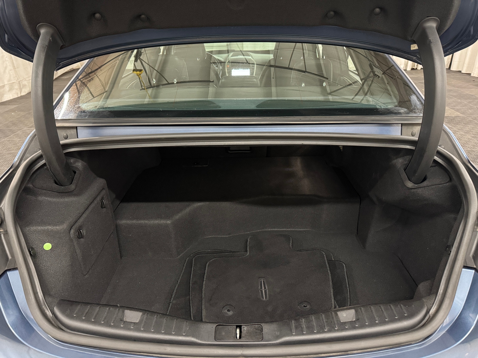 Thumbnail: 2018 Lincoln MKZ - 6