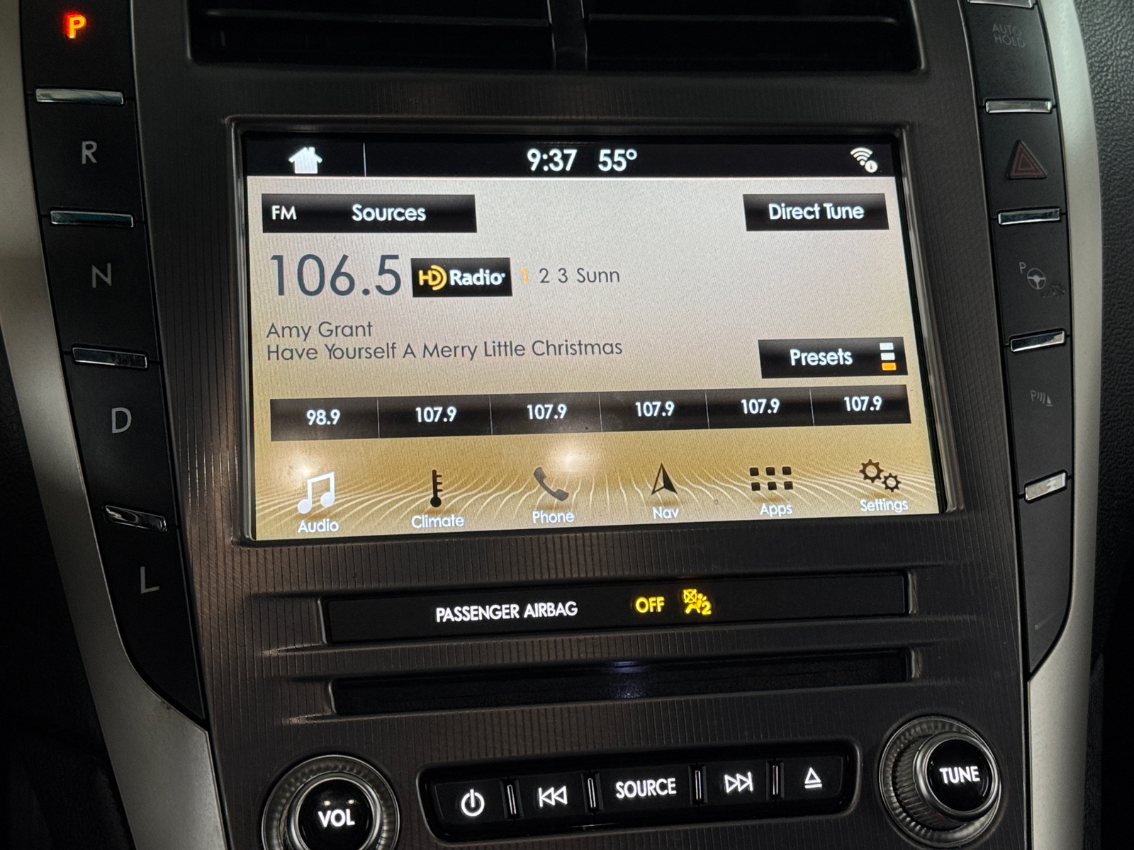 Thumbnail: 2018 Lincoln MKZ - 3